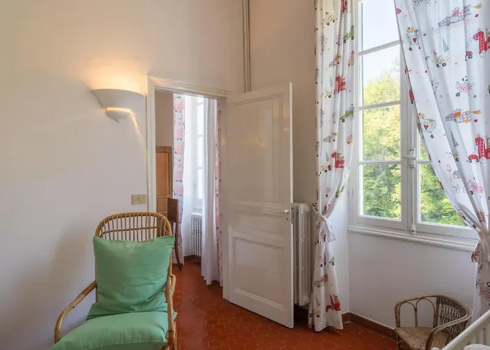 Costanza & Valeria - Pre133 By Interhome