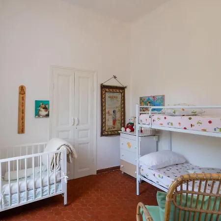 Costanza & Valeria - Pre133 By Interhome * Praelo